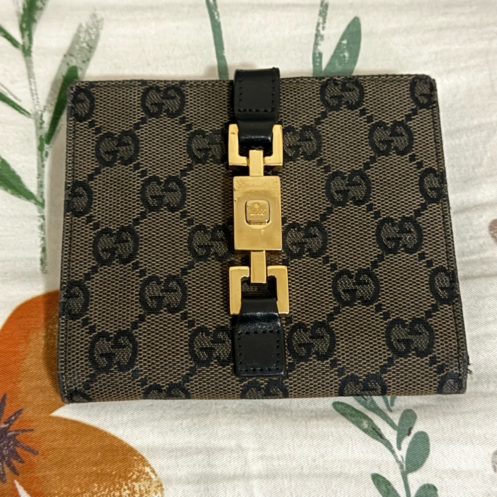 ❌SOLD❌Auth GUCCI GG/Jackie - Black Gray Jacquard Canvas Leather Bifold Wallet